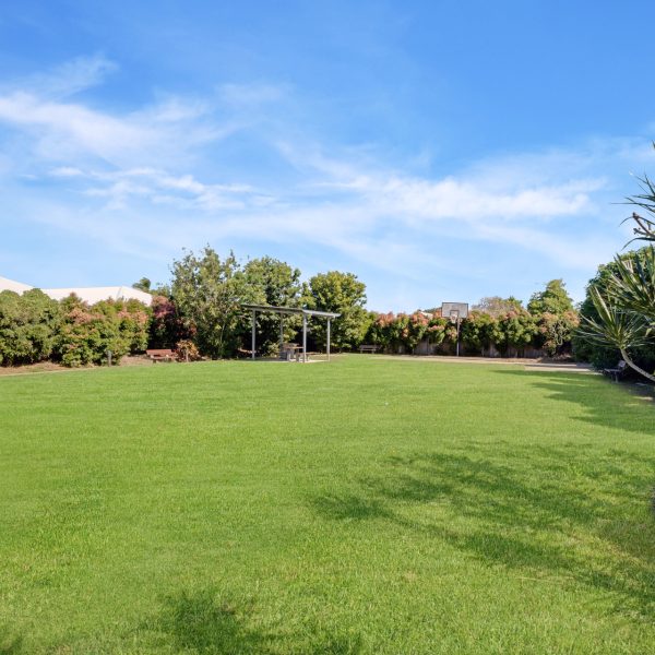 4/21 Sunita Drive, Andergrove, QLD 4740 AUS
