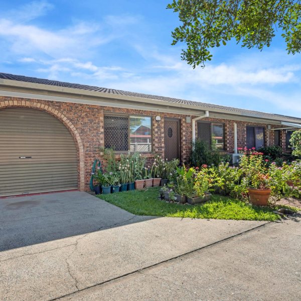 4/10 Morley Street, South Mackay, QLD 4740 AUS