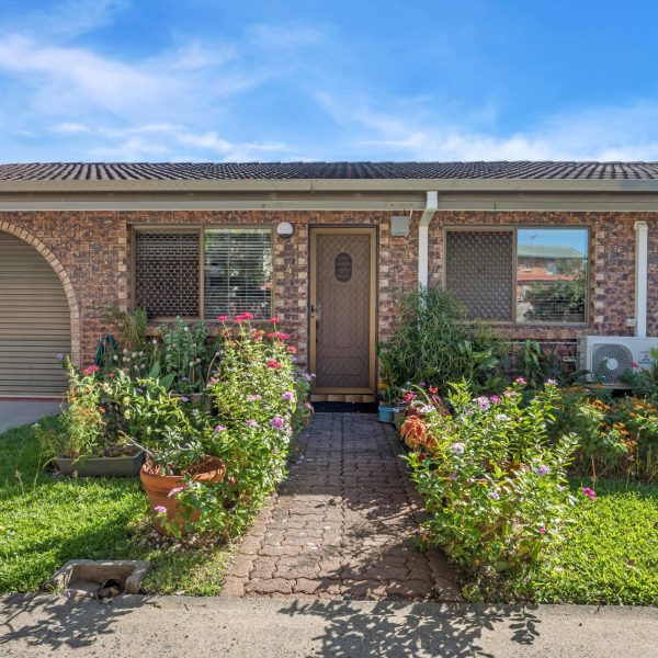 4/10 Morley Street, South Mackay, QLD 4740 AUS