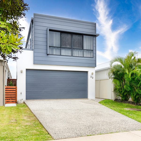 33 Maranark Avenue, Mount Pleasant, QLD 4740 AUS