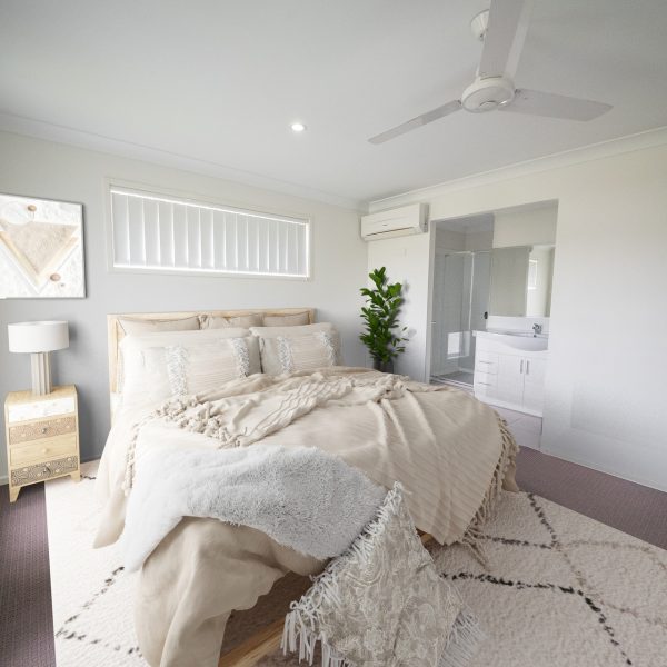 44 Newport Parade, Blacks Beach, QLD 4740 AUS