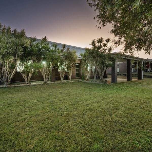 15 Pardoe Street, Bucasia, QLD 4750 AUS