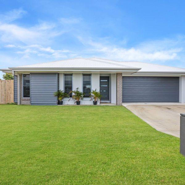 3 Somerset Drive, Andergrove, QLD 4740 AUS