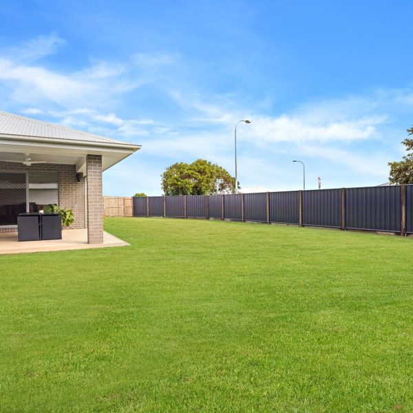 3 Somerset Drive, Andergrove, QLD 4740 AUS