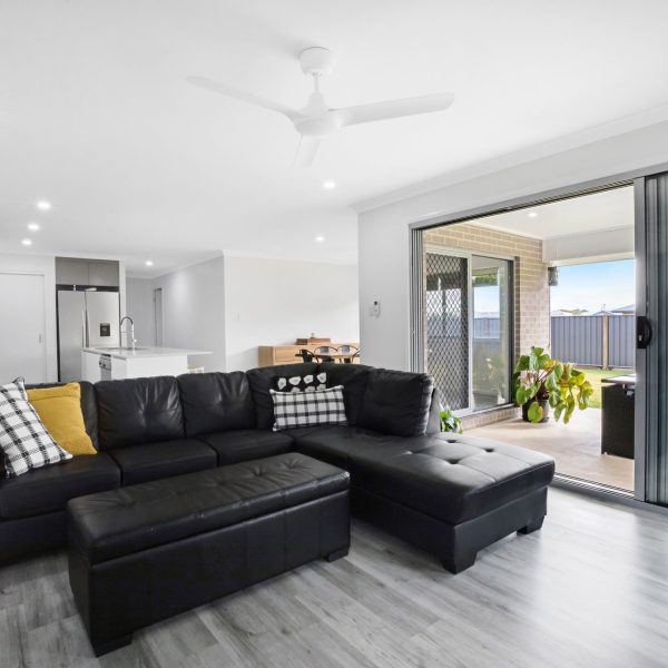 3 Somerset Drive, Andergrove, QLD 4740 AUS
