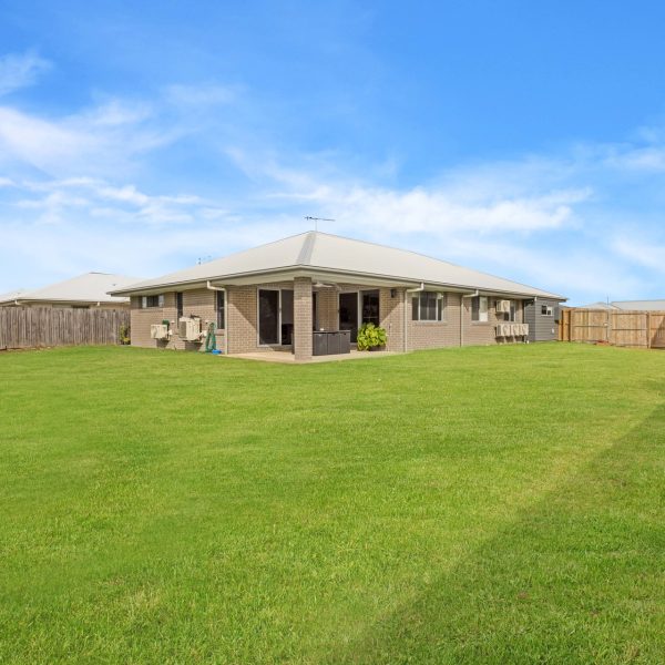3 Somerset Drive, Andergrove, QLD 4740 AUS