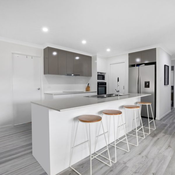 3 Somerset Drive, Andergrove, QLD 4740 AUS
