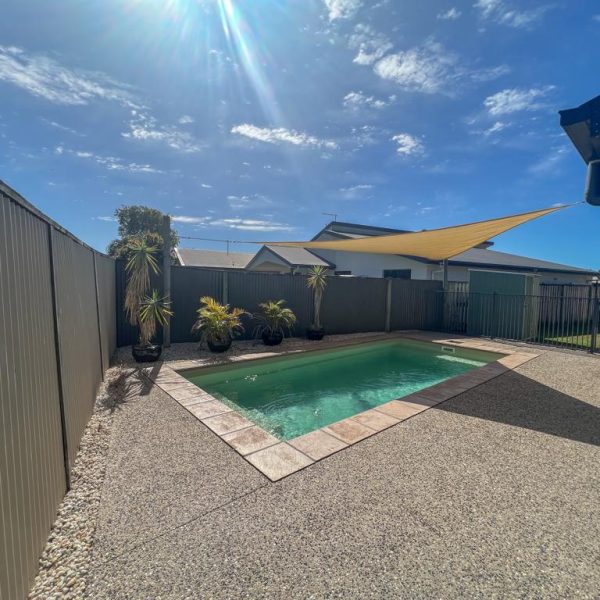 42 Whitehaven Drive, Blacks Beach, QLD 4740 AUS