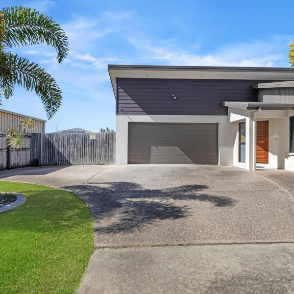 13 Chantilly Court, Glenella, QLD 4740 AUS