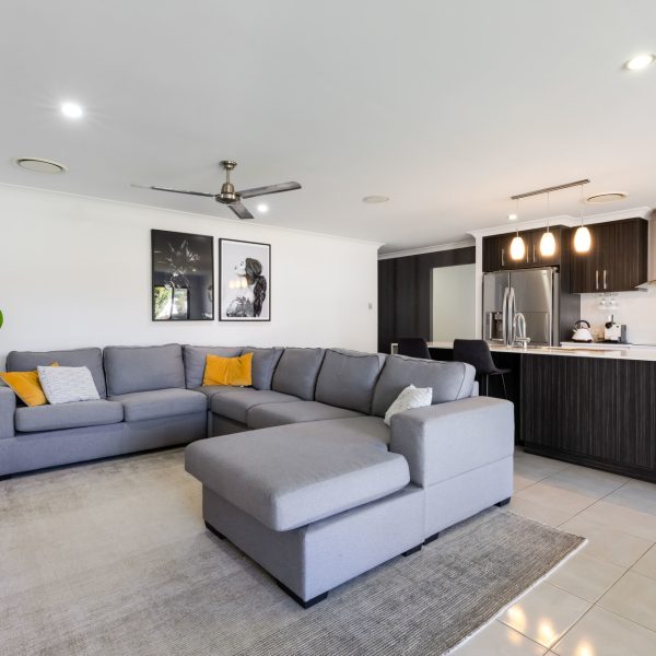 8 Regent Avenue, Richmond, QLD 4740 AUS