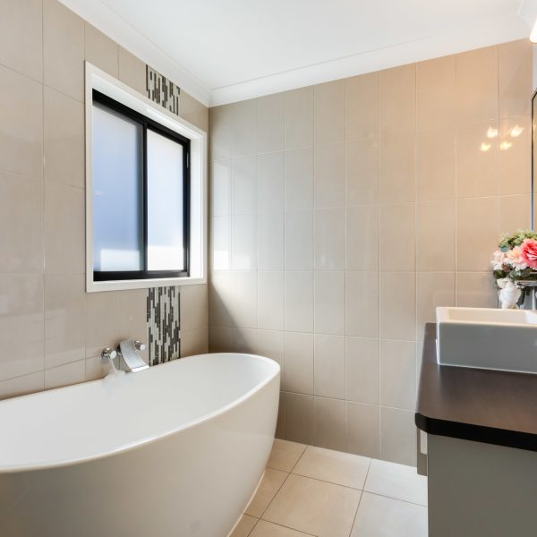 8 Regent Avenue, Richmond, QLD 4740 AUS