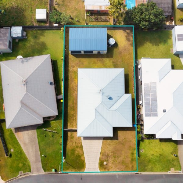 9 Petrea Court, Andergrove, QLD 4740 AUS