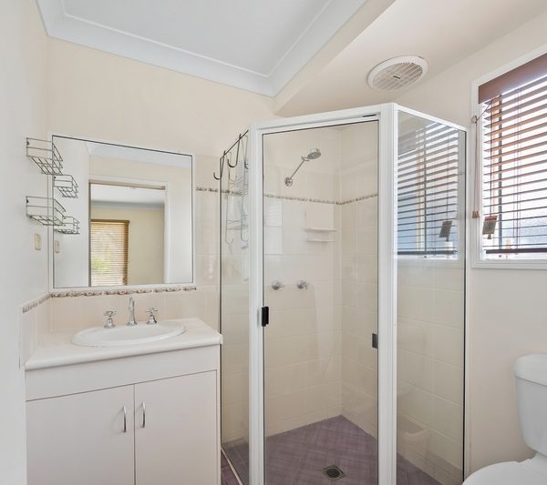 18 Michelle Crescent, Bucasia, QLD 4750 AUS
