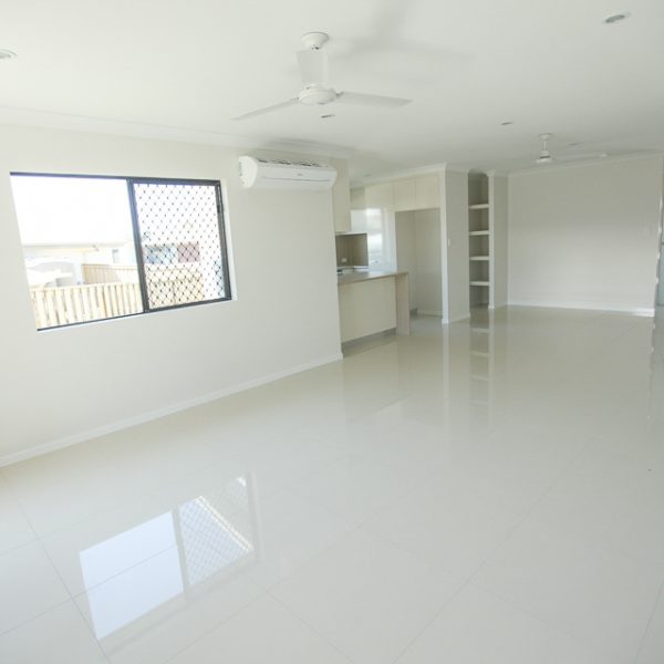 65B Caroval Drive, Rural View, QLD 4740 AUS