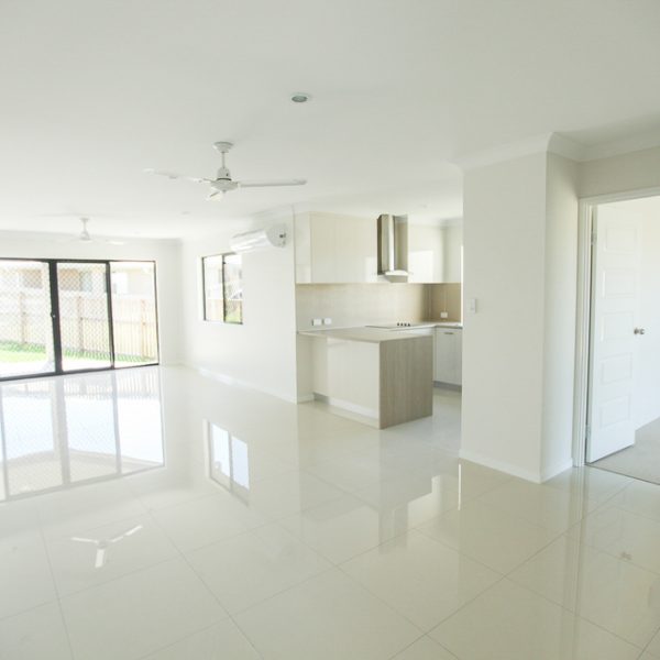 65B Caroval Drive, Rural View, QLD 4740 AUS