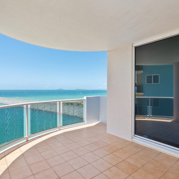 10/11 Megan Place, Mackay Harbour, QLD 4740 AUS