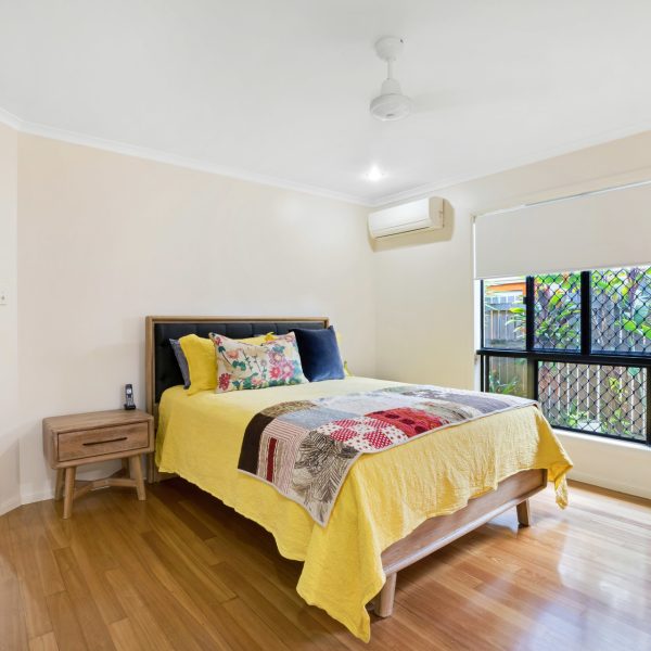 24 Vassallo Drive, Glenella, QLD 4740 AUS