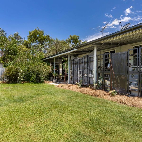 141 Hay Point Road, Alligator Creek, QLD 4740 AUS