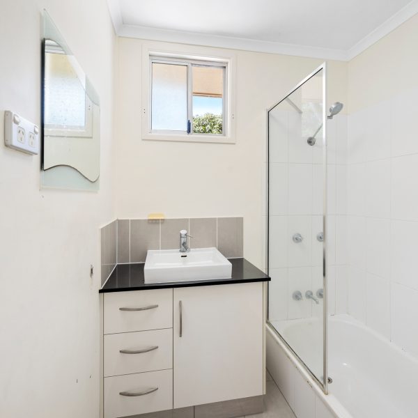 34 Phillip Street, Mount Pleasant, QLD 4740 AUS