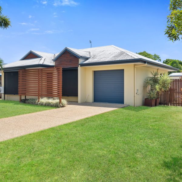 14 Livistonia Street, Andergrove, QLD 4740 AUS