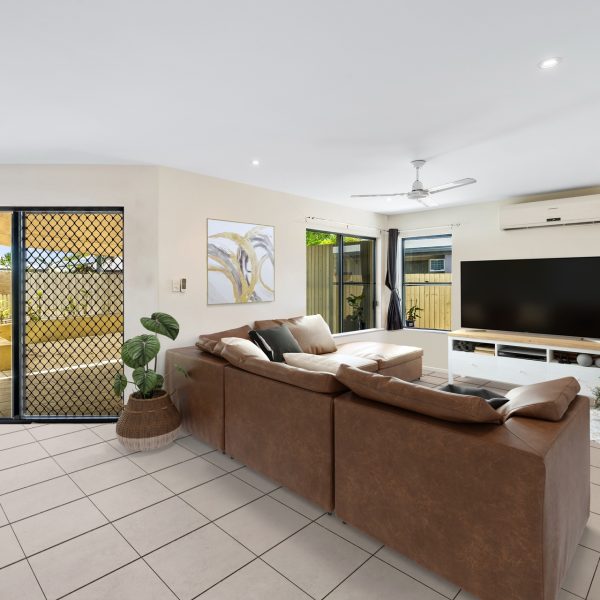 28 Companion Way, Bucasia, QLD 4750 AUS