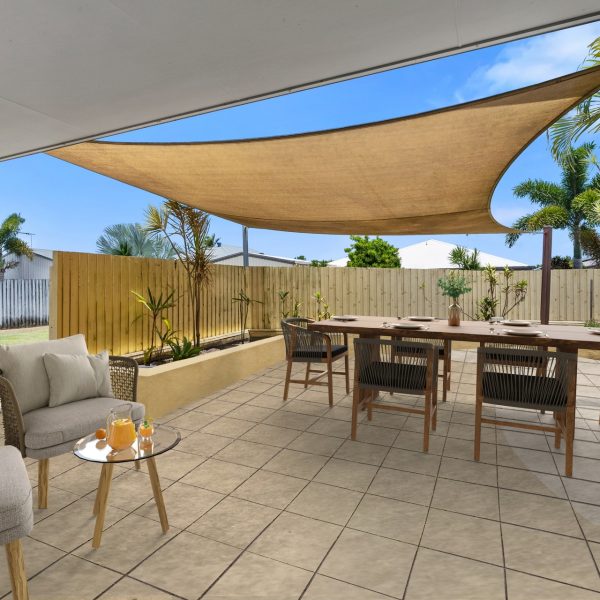 28 Companion Way, Bucasia, QLD 4750 AUS