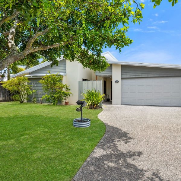 28 Companion Way, Bucasia, QLD 4750 AUS