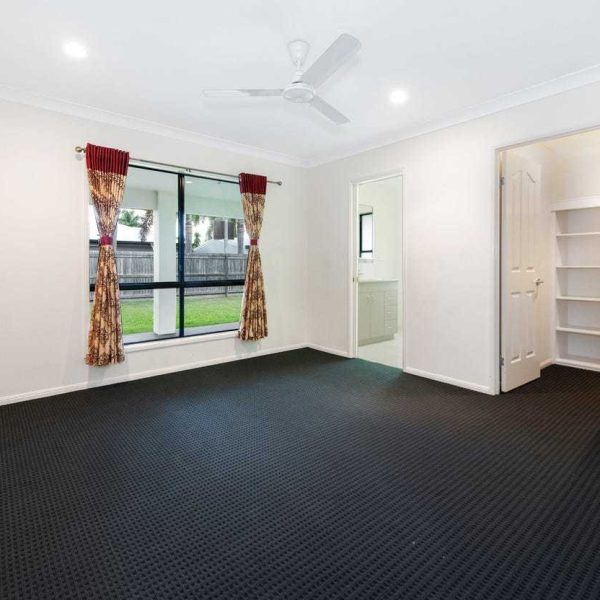 34 Madison Avenue, Glenella, QLD 4740 AUS