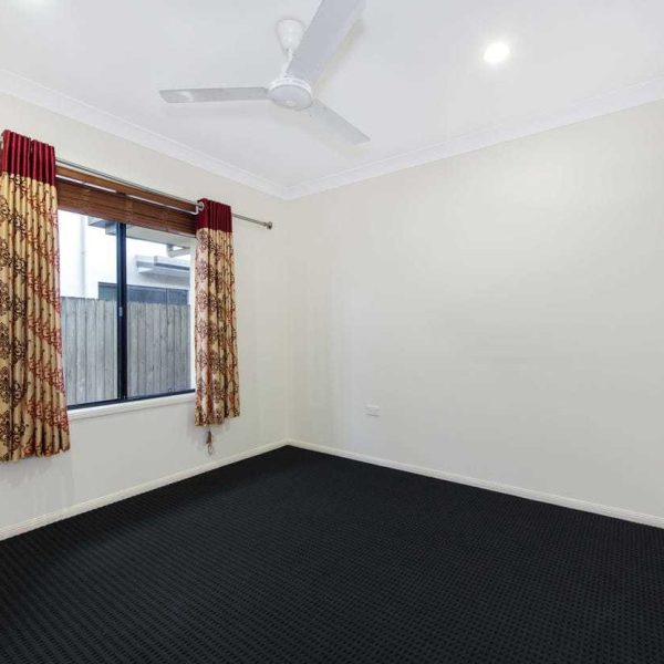 34 Madison Avenue, Glenella, QLD 4740 AUS