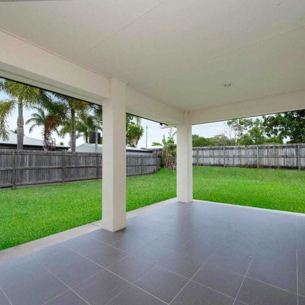 34 Madison Avenue, Glenella, QLD 4740 AUS