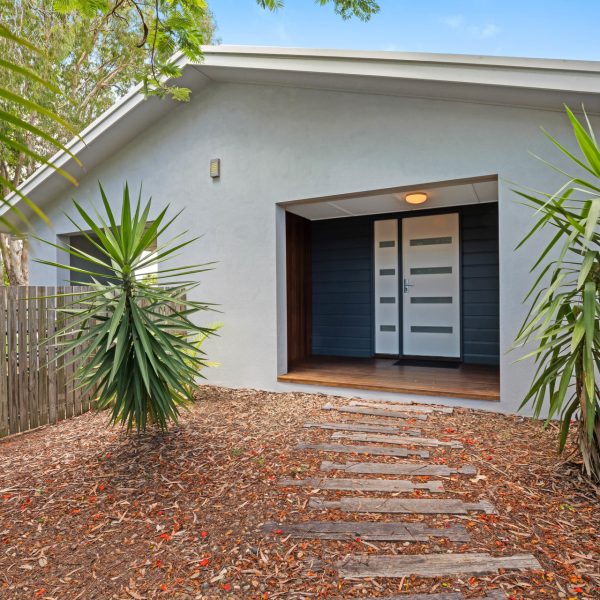 17 Nicklin Drive, Beaconsfield, QLD 4740 AUS