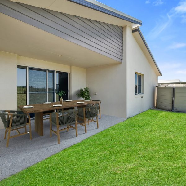 44 Schooner Avenue, Bucasia, QLD 4750 AUS