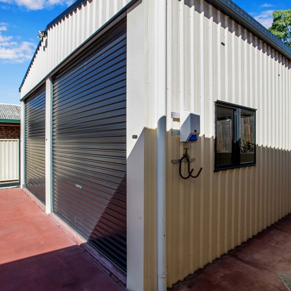 61 Victor Avenue, Glenella, QLD 4740 AUS