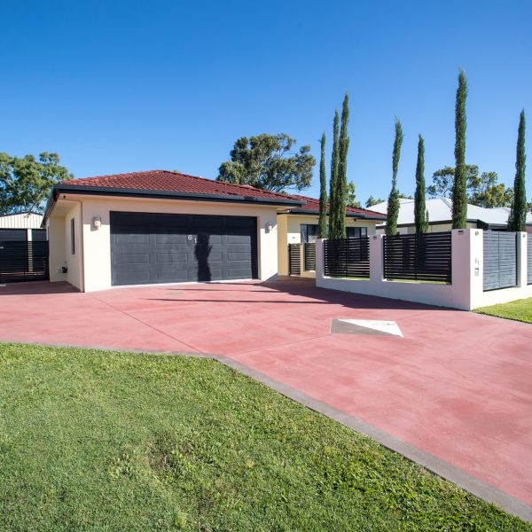61 Victor Avenue, Glenella, QLD 4740 AUS