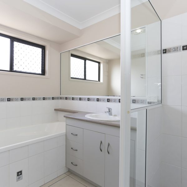 12 Tribute Court, Glenella, QLD 4740 AUS