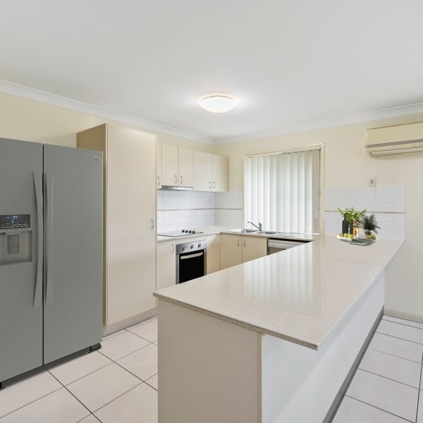 33 Galleon Circuit, Bucasia, QLD 4750 AUS