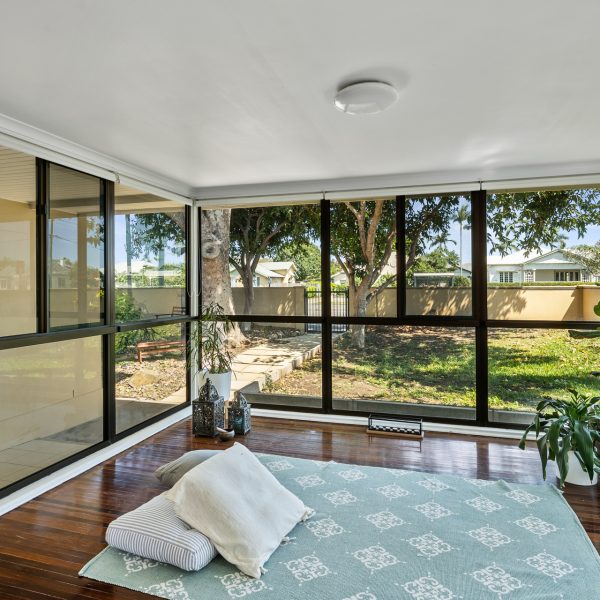 83 Nebo Road, West Mackay, QLD 4740 AUS