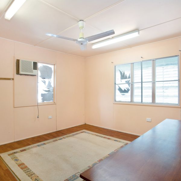 6 Robinson Street, North Mackay, QLD 4740 AUS