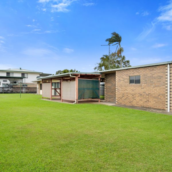 26 Marlborough Street, Ooralea, QLD 4740 AUS