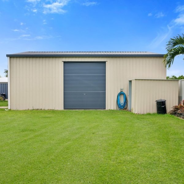 17 Midras Place, Bucasia, QLD 4750 AUS