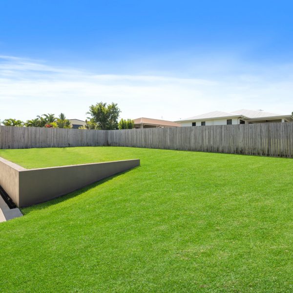 4 Jager Street, Rural View, QLD 4740 AUS