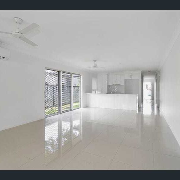 3/8 Petrie Street, East Mackay, QLD 4740 AUS