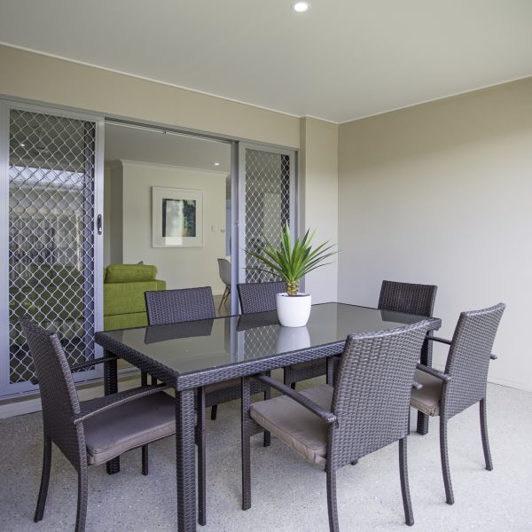 1/11 Hinkler Court, Rural View, QLD 4740 AUS