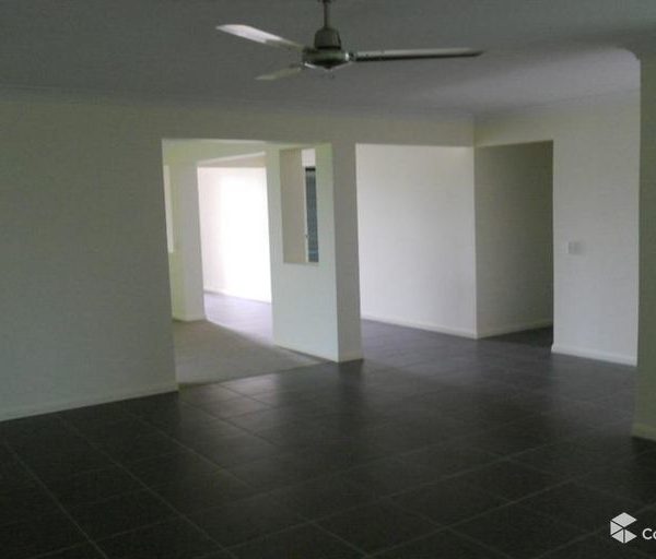 22 Galleon Circuit, Bucasia, QLD 4750 AUS