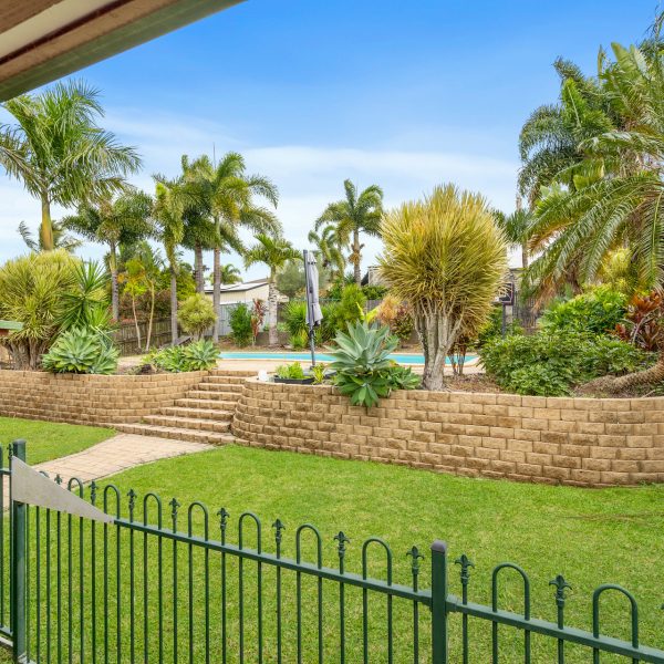 449 Bedford Road, Andergrove, QLD 4740 AUS