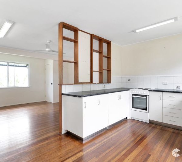 5 Van Eldik Avenue, Andergrove, QLD 4740 AUS