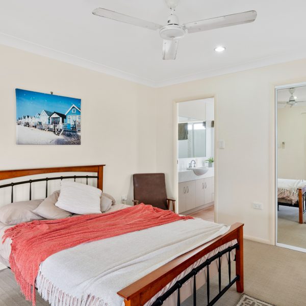 30 Slater Avenue, Blacks Beach, QLD 4740 AUS