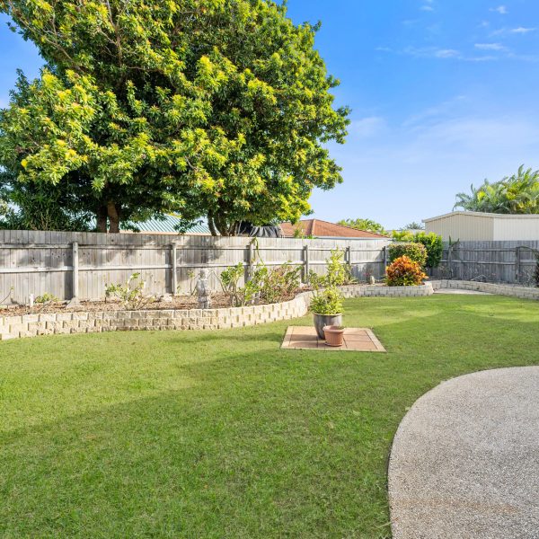 11 Admiralty Way, Bucasia, QLD 4750 AUS