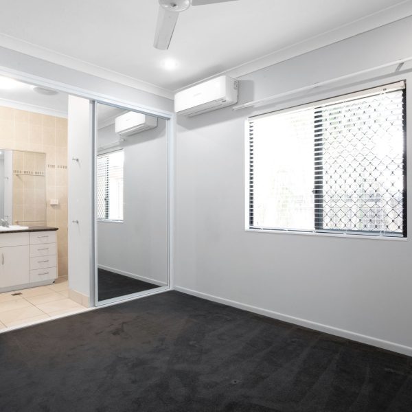 16 Sunita Drive, Andergrove, QLD 4740 AUS