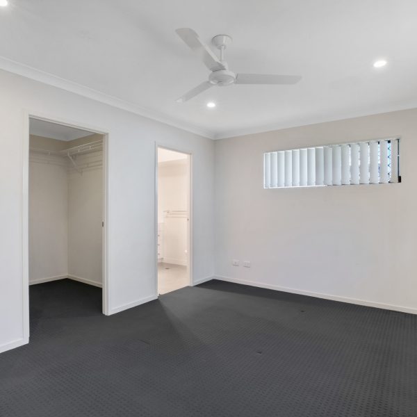 10/21 Sunita Drive, Andergrove, QLD 4740 AUS